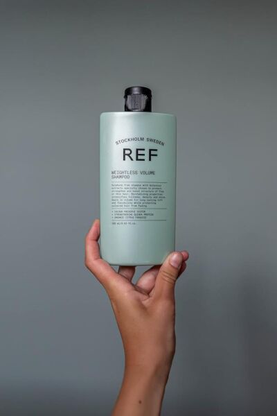 REF Weightless Volume Shampoo 285ml