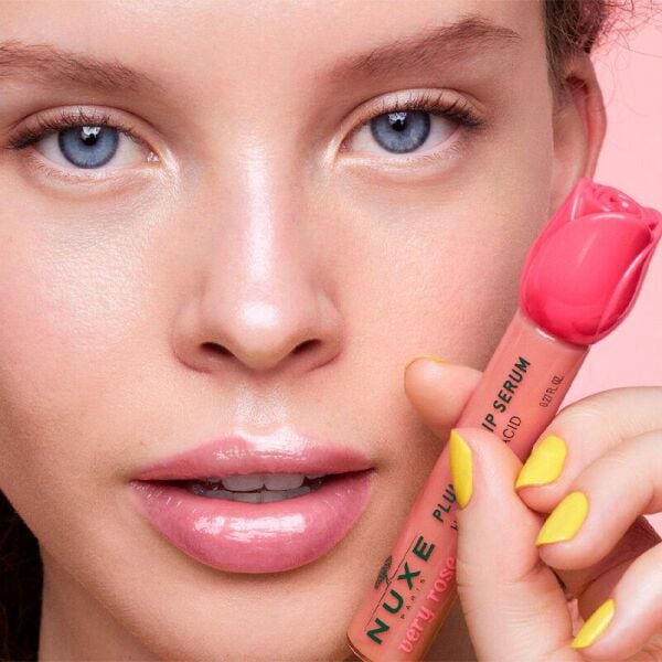 Nuxe Very Rose Dolgunlaştırıcı Dudak Serumu 8 ml